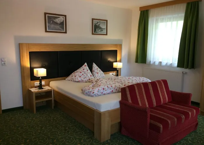 Jenneweinhof 3* تكس