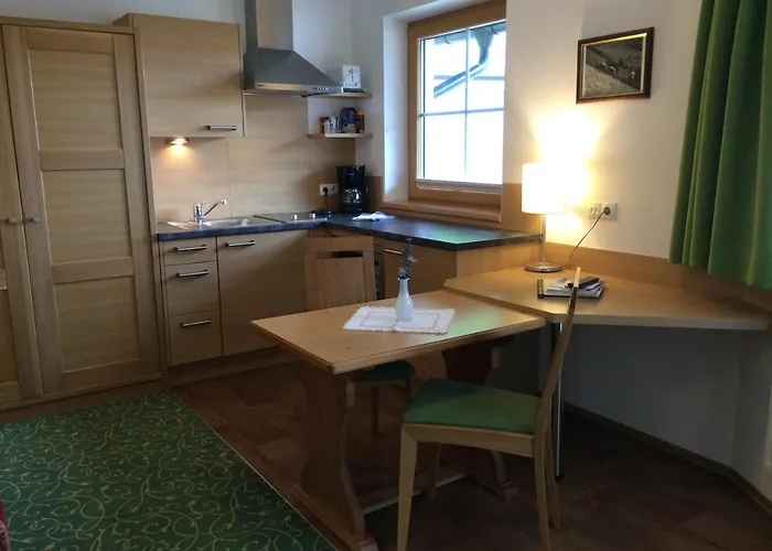 Jenneweinhof 3* تكس